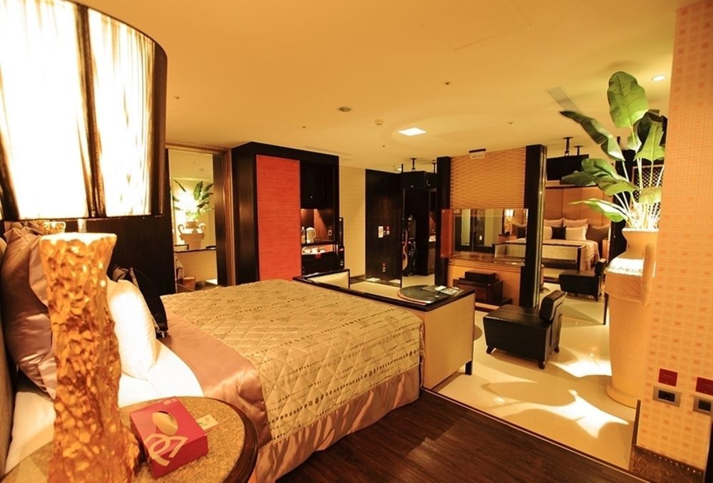 Discovery Motel - Nangang Tajpej Kültér fotó
