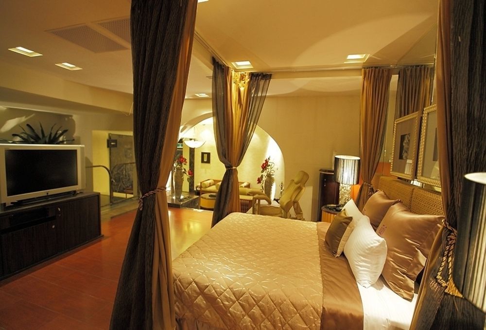 Discovery Motel - Nangang Tajpej Kültér fotó