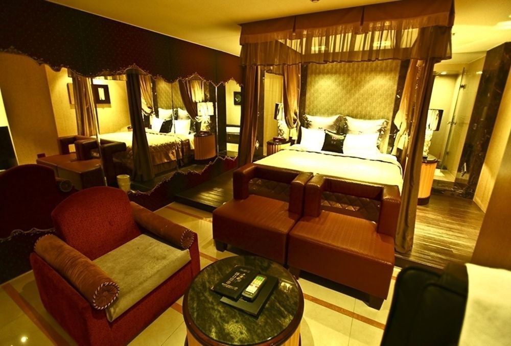 Discovery Motel - Nangang Tajpej Kültér fotó