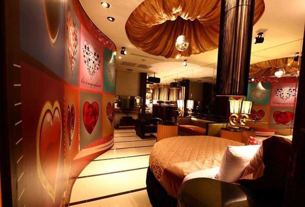 Discovery Motel - Nangang Tajpej Kültér fotó